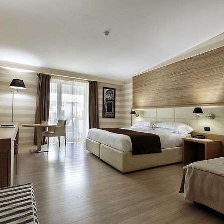 Hotel Pineta Wellness & Spa 루보디풀리아 외부 사진