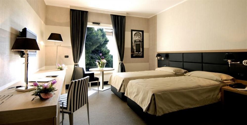 Hotel Pineta Wellness & Spa 루보디풀리아 외부 사진