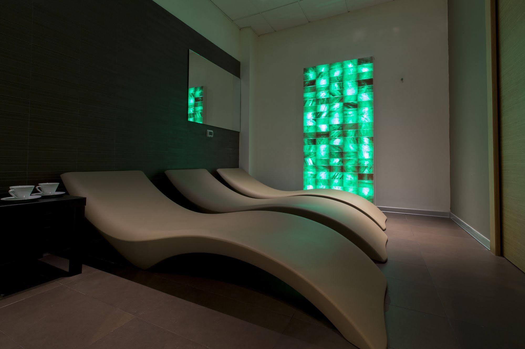 Hotel Pineta Wellness & Spa 루보디풀리아 외부 사진